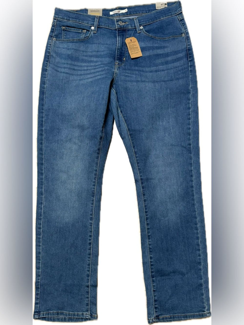 NWT Levi's Women’s Blue Classic Straight Jeans